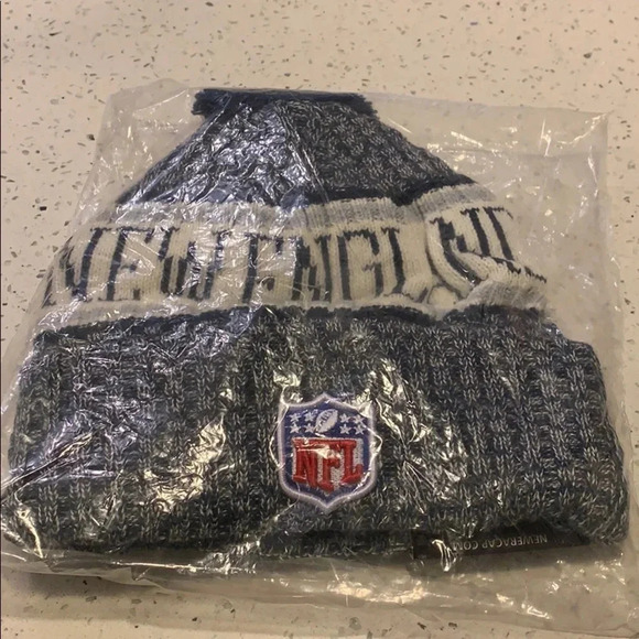 NFL New England Patriots Hat Pom Pom Beanie Blue - Picture 6 of 7